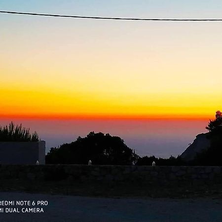 Villa Tramonto Keri エクステリア 写真