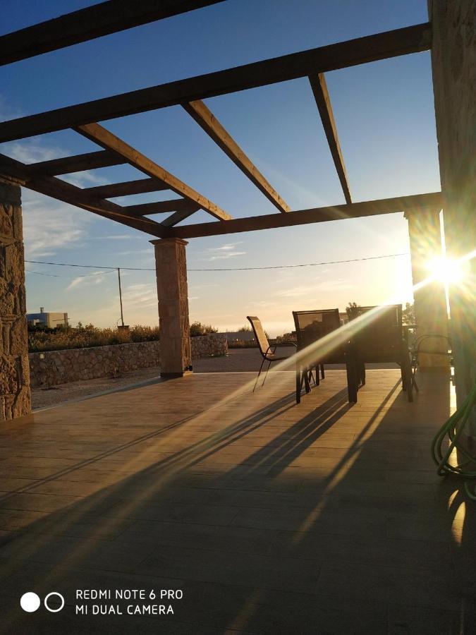 Villa Tramonto Keri エクステリア 写真
