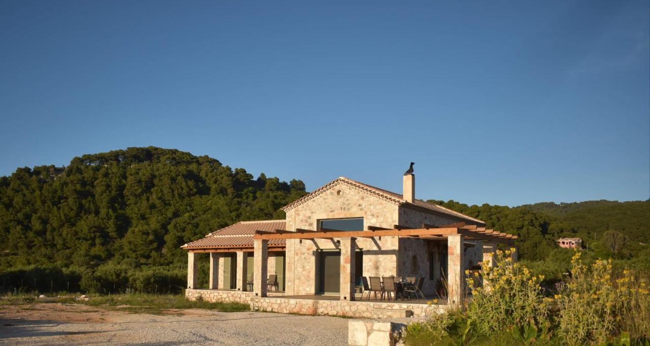 Villa Tramonto Keri エクステリア 写真