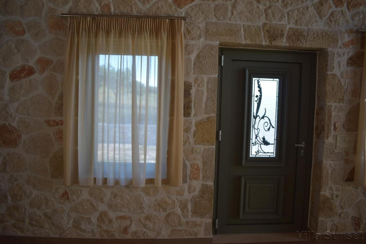 Villa Tramonto Keri エクステリア 写真